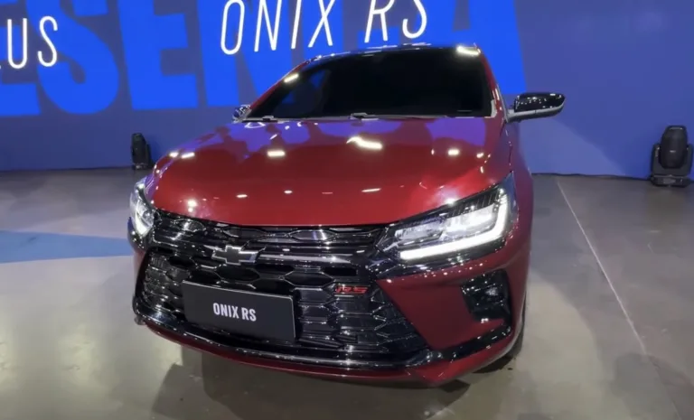Chevrolet Onix 2026 mantém correia banhada a óleo, mas muda fornecedor e reforça durabilidade