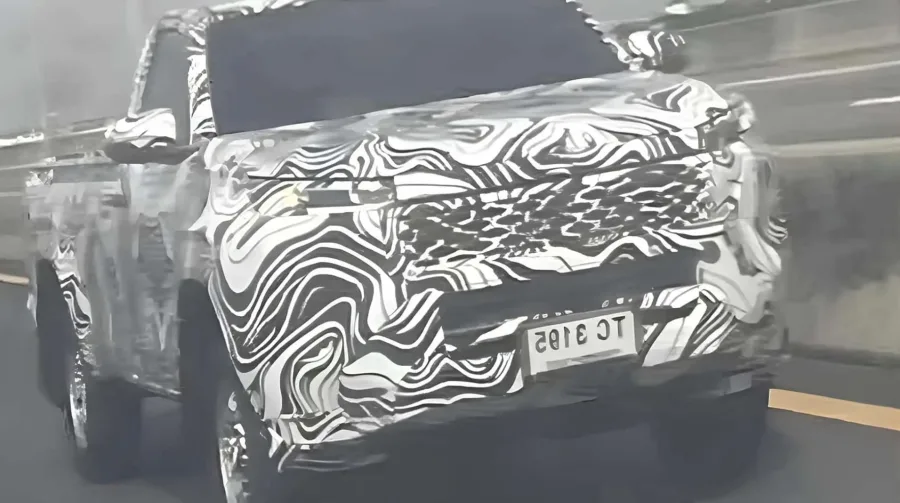 Toyota Hilux 2026 cabine simples ganha frente unificada e estreia prevista para o Brasil em 2026