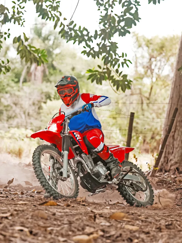 Honda CRF 300F 2026 substitui a 250F no Brasil; veja detalhes