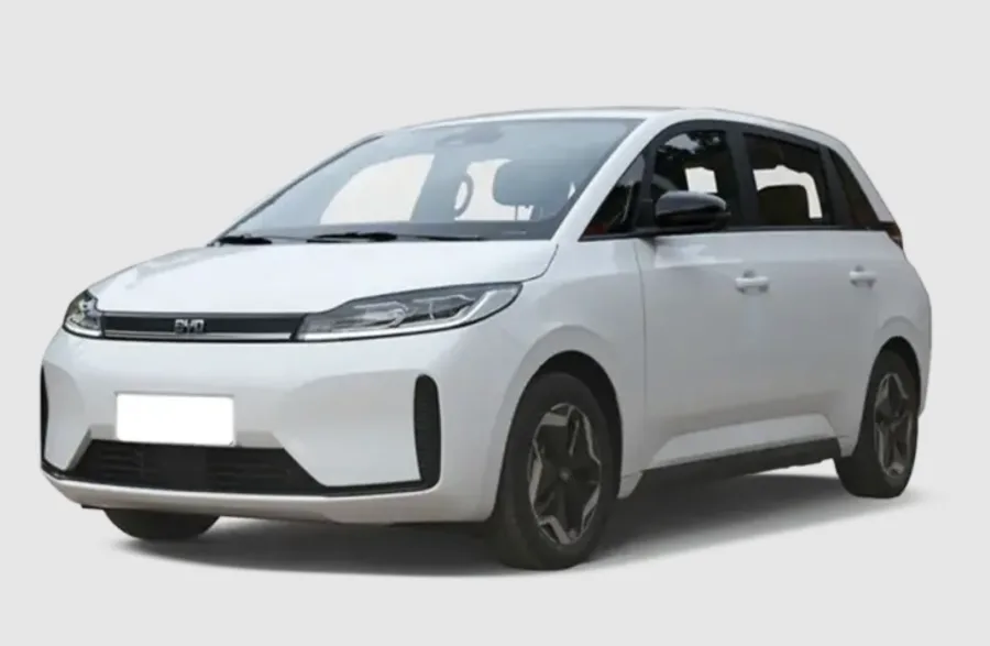 O BYD D1 está disponível em versões voltadas ao uso profissional, com foco em motoristas de aplicativo e transporte urbano, destacando-se pela proposta elétrica, espaço interno e praticidade para mobilidade.