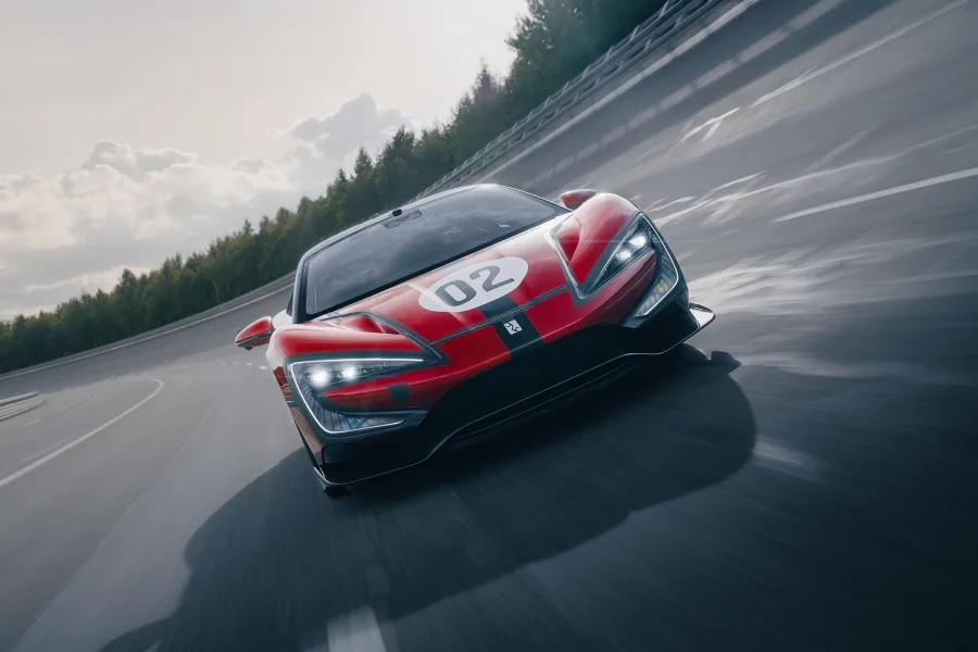 BYD Yangwang U9 Xtreme atinge 496 km/h e agora é o carro de produção mais rápido do mundo, com velocidade máxima de 496,6 km/h