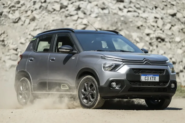 Citroën e Peugeot chegam na linha 2026: marcas apostam em versões aventureiras e híbridos leves