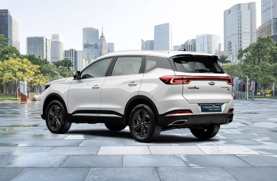 Consumo urbano de 8,1 km/l com etanol e 11,1 km/l com gasolina, rodoviário de 8,5 km/l (etanol) e 11,2 km/l (gasolina), garantindo até 571 km de autonomia no tanque.