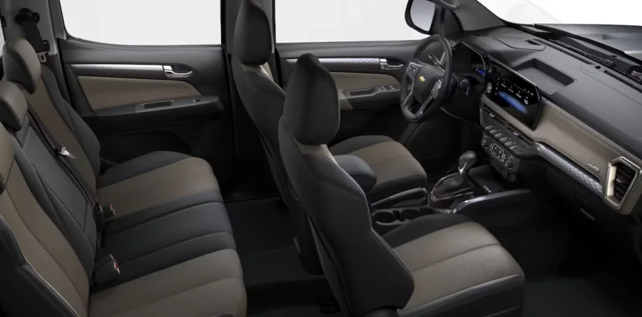 Com espaço para 5 ocupantes, bancos de couro e caçamba de 1.061 litros com carga útil de 1.044 kg, a S10 High Country equilibra conforto, conectividade e capacidade de transporte.