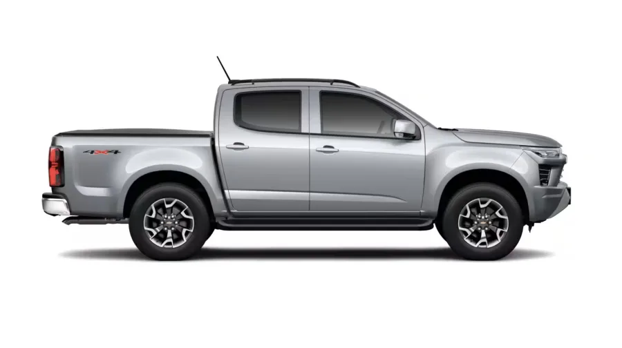 A Chevrolet S10 LTZ 2.8 Turbo 4x4 AT CD 2026 é uma picape média pensada para quem precisa de força no trabalho e conforto no dia a dia, com espaço para cinco ocupantes e caçamba de 1061 litros.