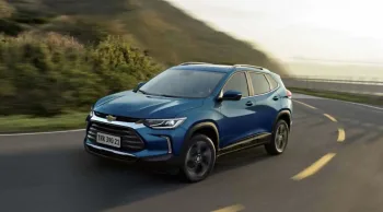 Chevrolet Tracker Premier 1.2 2024: Preço, Ficha técnica, Consumo, Equipamentos e Fotos; versão topo entrega teto panorâmico, conectividade e 6 airbags de série