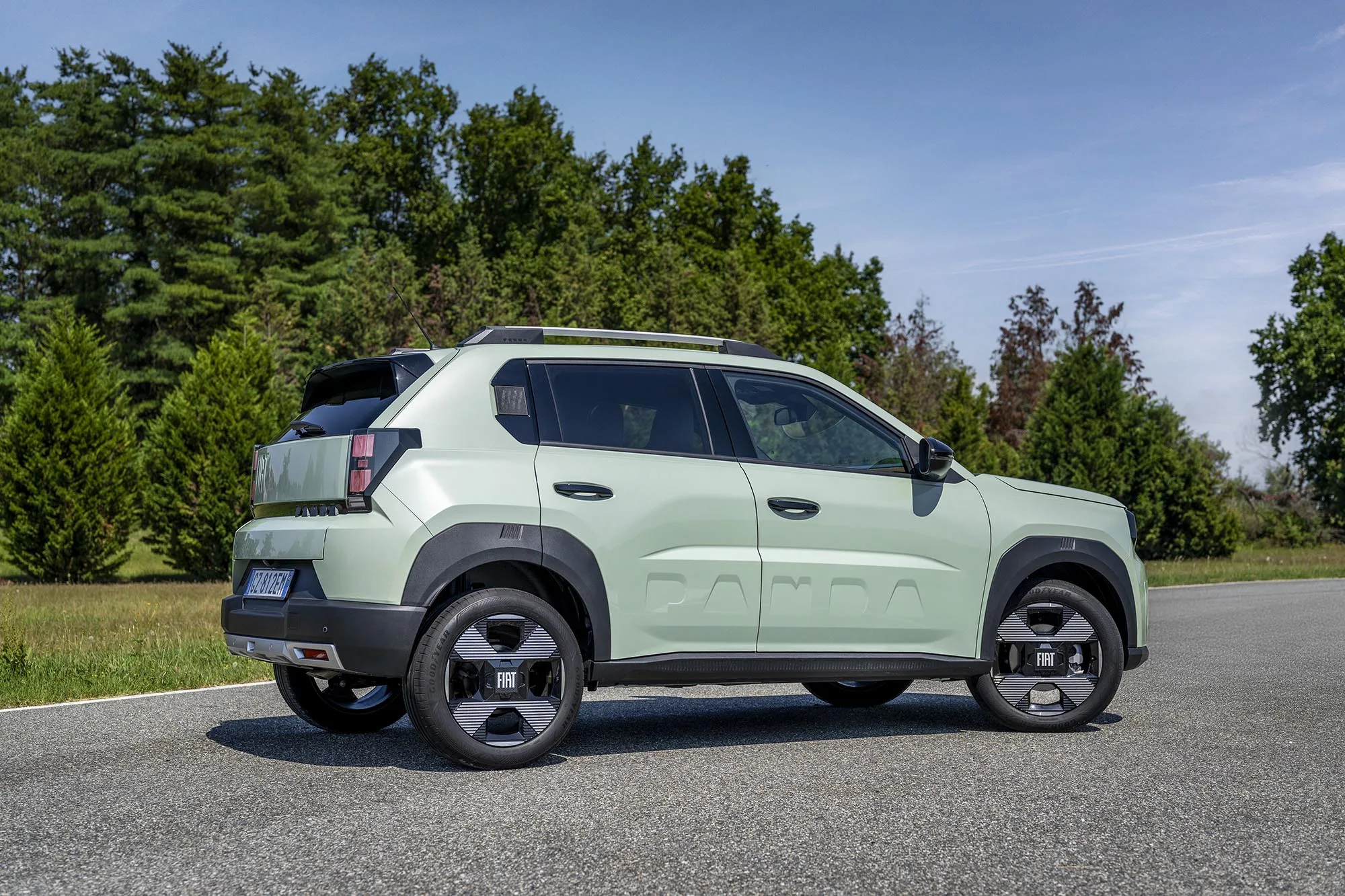 A Fiat deve manter versões 1.0 Firefly e 1.3 CVT, mas o centro das atenções será o Argo T200 Hybrid leve de 12V.