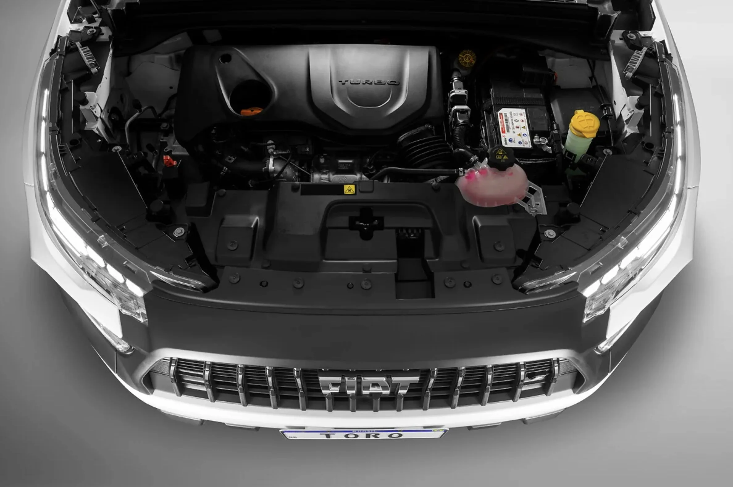 Nas versões diesel, os números chamam mais atenção. A Toro Ranch chega a R$ 228.490, valor que muda o perfil do comprador e amplia as comparações.