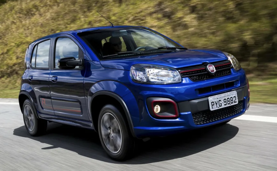 Fiat Uno Sporting 1.3 GSR 2018 Automático: Preço, Ficha técnica, Consumo, Equipamentos e Fotos; hatch compacto entrega desempenho e autonomia para o dia a dia