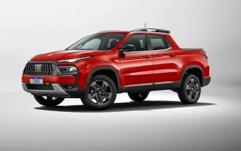 Fiat Toro Volcano 2.2 4×4 2026 tem caçamba de 937 litros e leva mais de uma tonelada de carga
