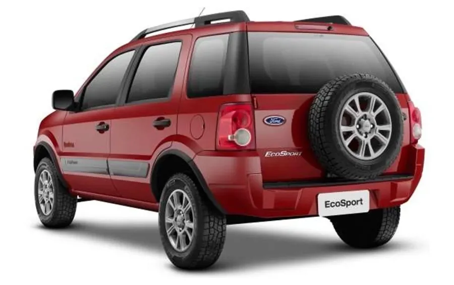 Ford EcoSport XLT 1.6 2012 usado entrega boa dirigibilidade e espaço interno, mas exige atenção com suspensão e embreagem