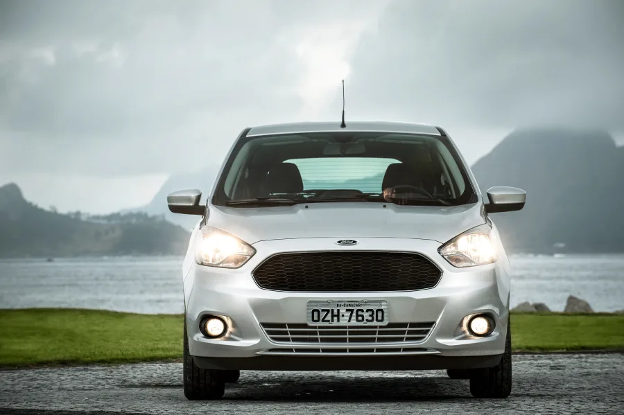 Ford Ka SE 1.0 2016: Preço, Ficha técnica, Consumo, Equipamentos e Fotos; motor 3 cilindros com 85 cv garante economia e desempenho adequado para cidade