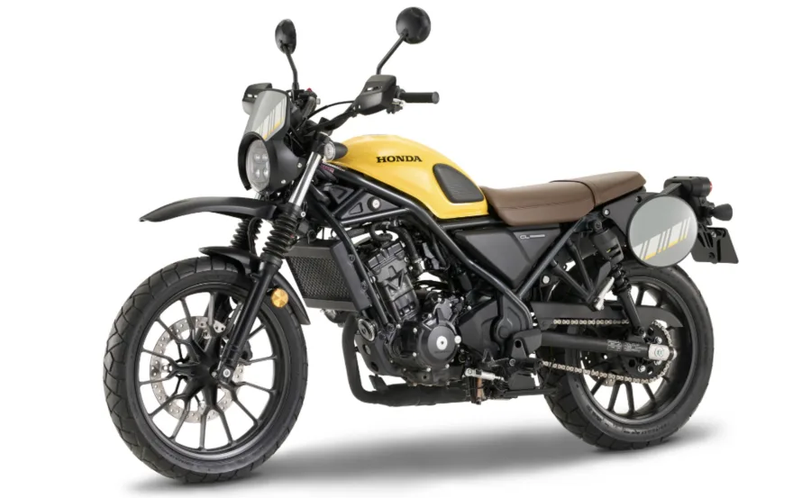 A nova Honda CL250 chega ao mercado japonês trazendo um sistema de embreagem eletrônica inédito em sua categoria. A tecnologia busca modernizar a pilotagem sem perder o caráter scrambler.