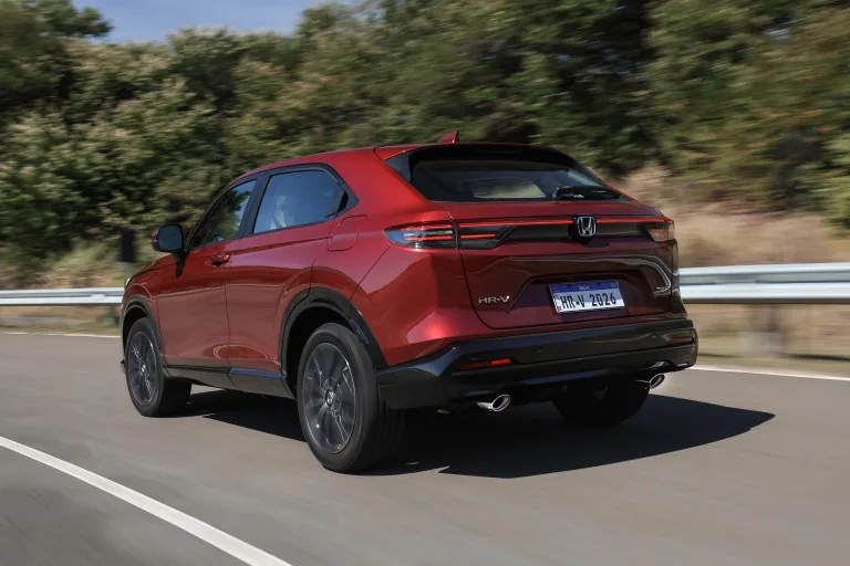 Honda HR-V 2025 / 2026 estreia no Brasil com design renovado, motores 1.5 turbo e mais tecnologia