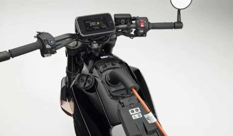 Honda WN7 conquista espaço com design futurista e desempenho acima da média