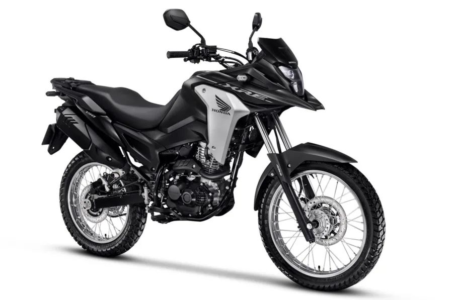 Honda XRE 190 2026: A moto que mistura vida de escritório com estrada de terra nos finais de semana