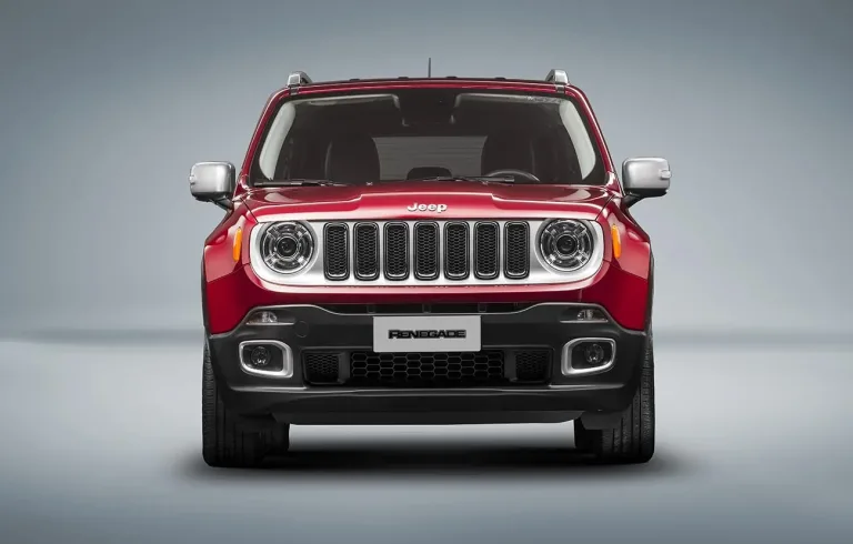 Jeep Renegade Sport 2.0 Turbodiesel 4×4 2017 Automático: Preço, Ficha técnica, Consumo, Equipamentos e Fotos; SUV compacto traz 170 cv e suspensão independente para quem busca conforto e força