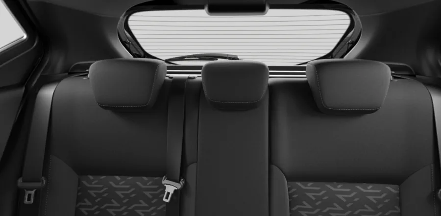 Com 5 lugares, 432 litros de porta-malas, 6 airbags e controles eletrônicos, o Nissan Kicks Play Sense 2025 foca em segurança, praticidade e conforto no uso familiar.