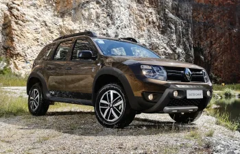 Renault Duster Dakar 2.0 4×4 2017: Preço, Ficha técnica, Consumo, Equipamentos e Fotos; motor 2.0 de 148 cv garante bom desempenho fora de estrada