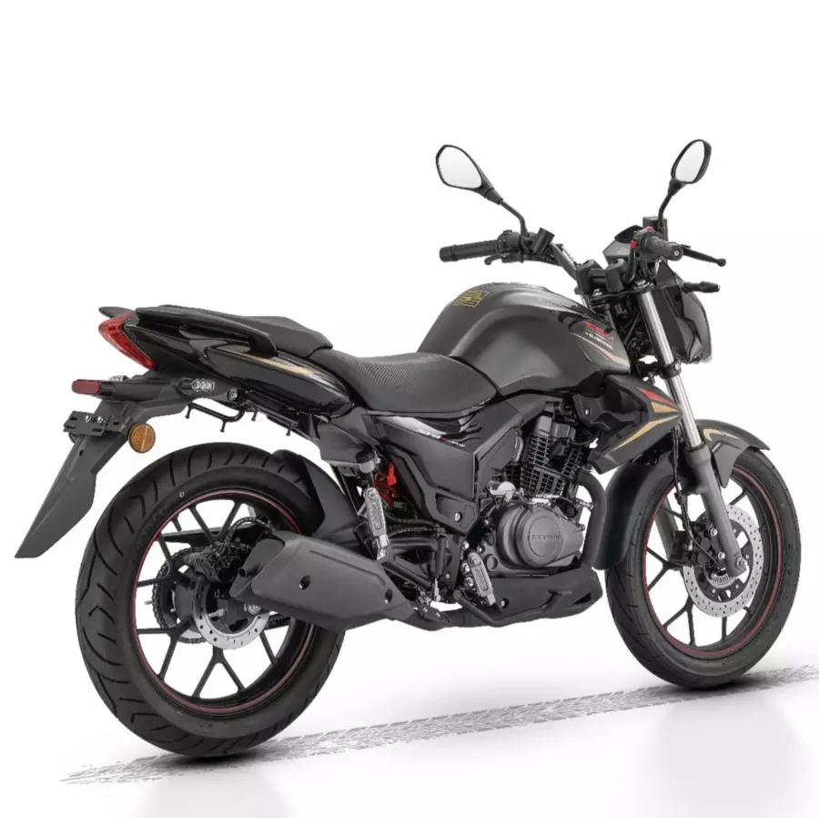 A Shineray SBM 150 estreia no Brasil com motor de 150 cm³ e 12,2 cv, trazendo recursos como freio a disco nas duas rodas e ABS dianteiro, marcando posição no segmento street nacional.