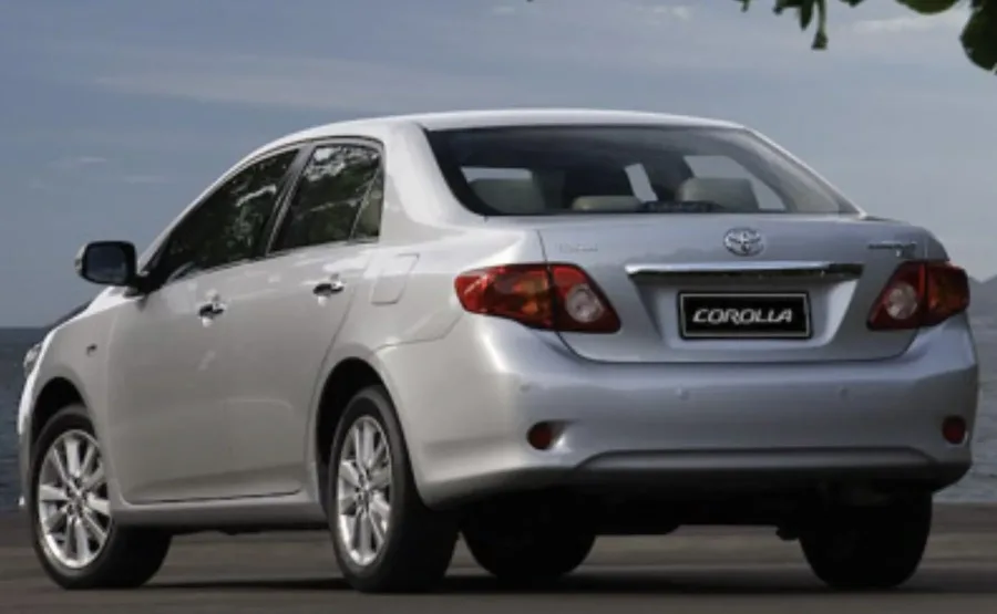 Toyota Corolla XLi 1.8 AT 2014: Preço, Ficha técnica, Consumo, Equipamentos e Fotos; confiável no uso diário, mas câmbio ultrapassado