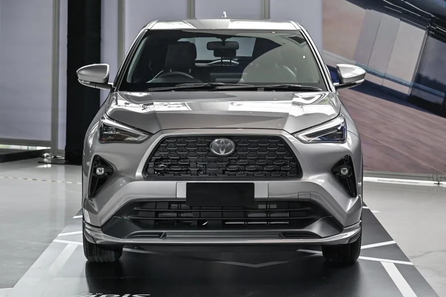 A Toyota prepara um SUV Coupé derivado do Corolla, feito em Sorocaba. O projeto 913D estreia em 2028 e marcará nova fase da marca no Brasil.
