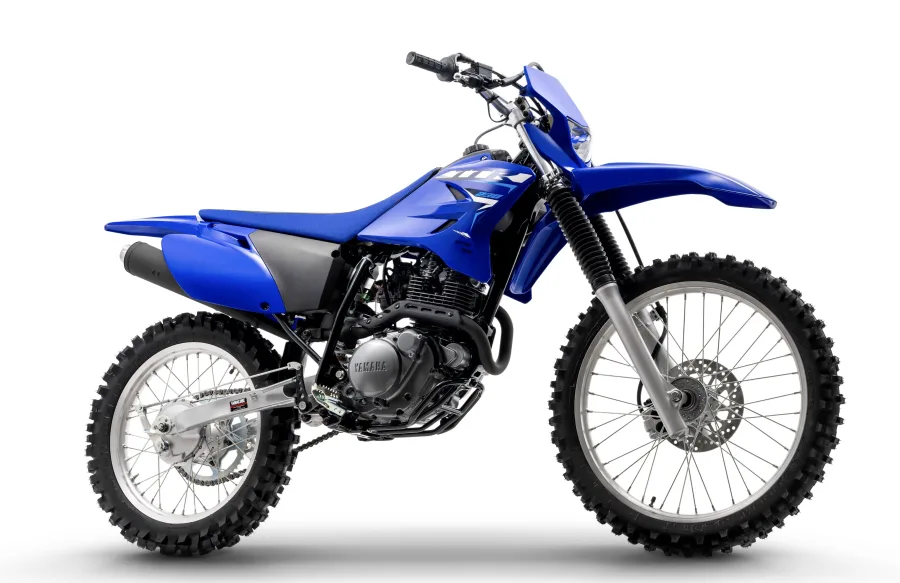 Yamaha TT-R 230 2026 chega ao Brasil com novos grafismos e preço competitivo