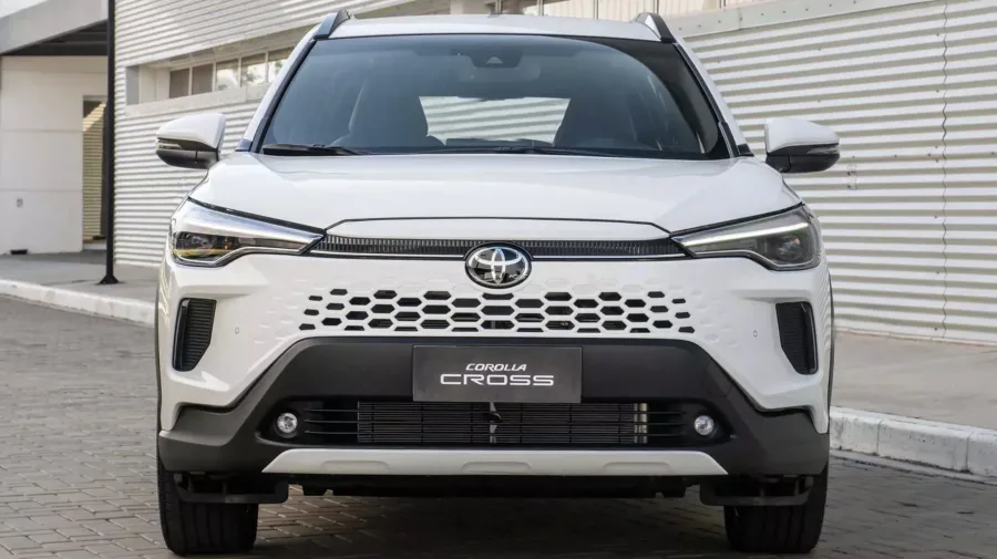 Toyota Corolla Cross XR 2025 tem aumento de R$ 6 mil e já soma alta de R$ 18,3 mil no ano