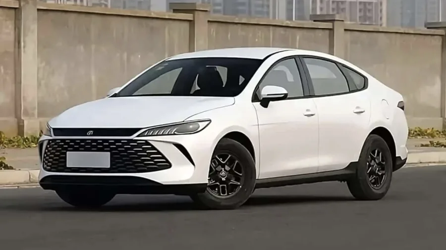 BYD Song Pro 2026 e sedã mais acessível que o King no Brasil marcam nova fase da estratégia da montadora chinesa no país