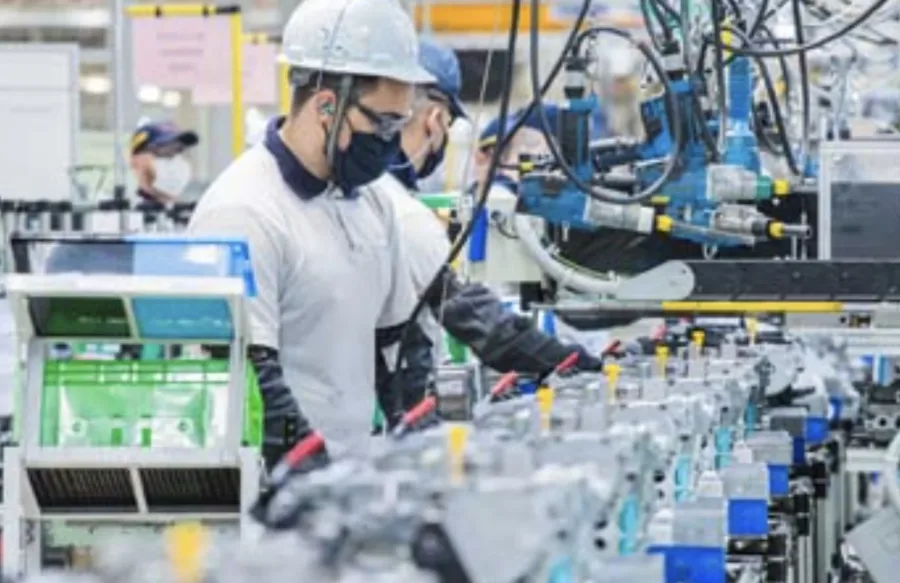 Toyota Corolla, Corolla Cross e Yaris Cross podem ficar mais caros no Brasil após problemas na fábrica da Toyota