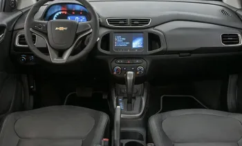 5 carros automáticos usados até R$ 50 mil em 2025 com câmbio durável e manutenção confiável