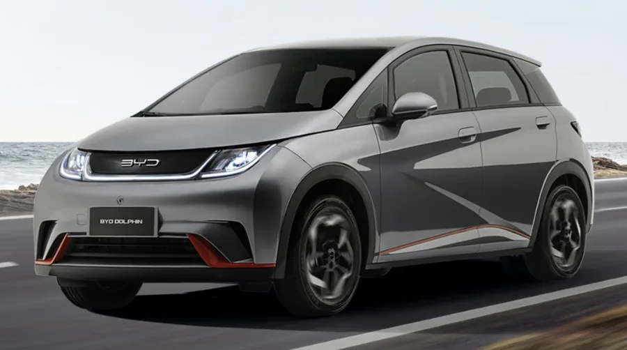 BYD Dolphin lidera onda elétrica no Brasil com design moderno e tecnologia avançada