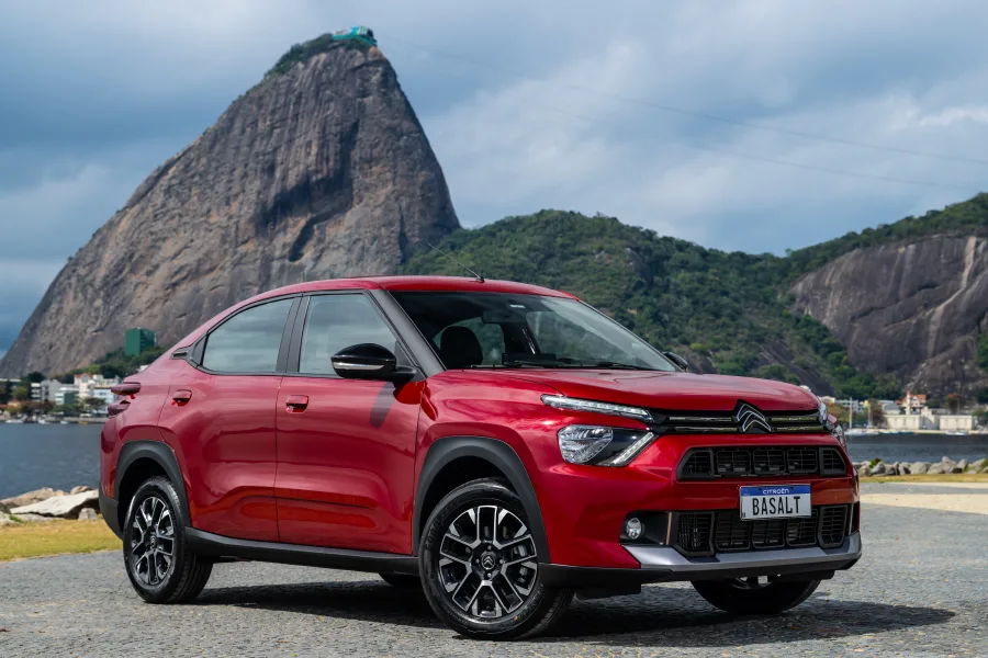 Citroën Basalt 2026 evolui com nova versão Dark Edition e se mantém como SUV turbo mais acessível; veja preços e versões do novo SUV