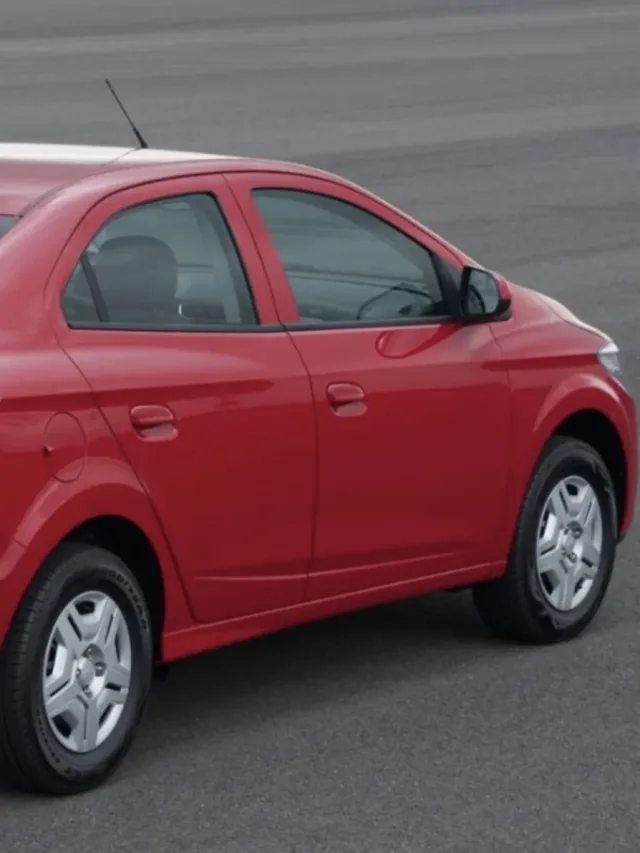 Qual o valor do Prisma 2015 LT?