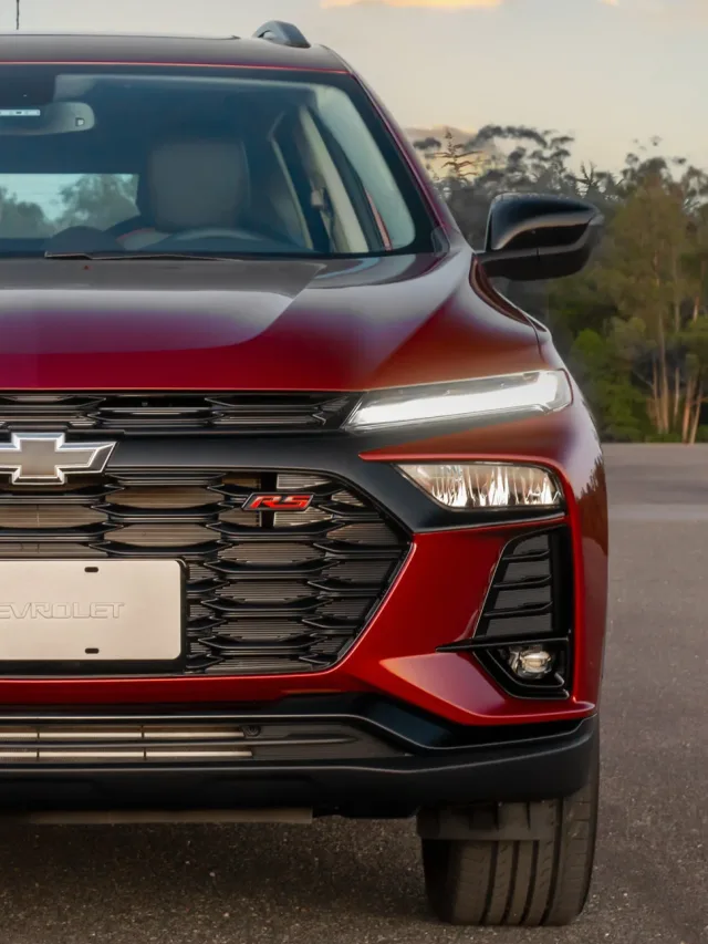 Chevrolet Tracker RS 2026 combina visual esportivo e espaço familiar