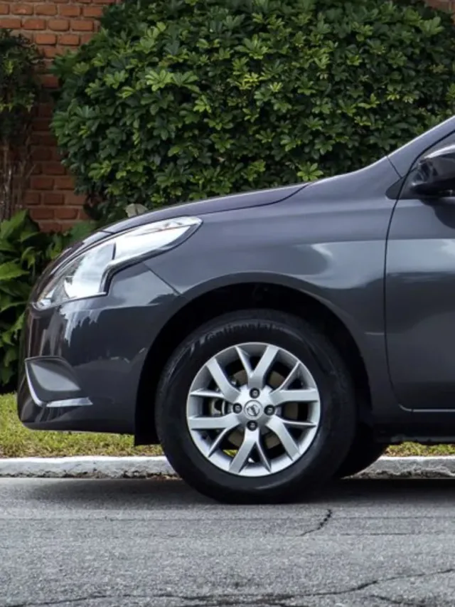 Qual o valor do Nissan Versa 1.6 2018 SV?