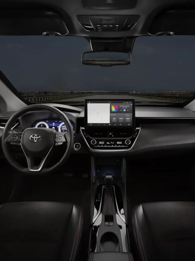 Toyota Corolla Cross 2026 ganhou tecnologia, mas o preço pesa no bolso