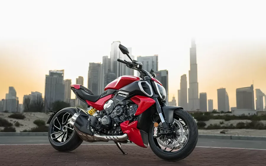 Ducati Diavel V4 une potência de 168 cv e conforto em moto de R$ 149.990