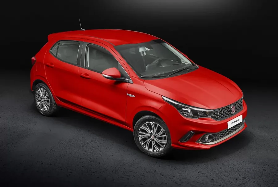 O Fiat Argo 2018 usado serve para motoristas que buscam economia diária, sendo indicado para famílias pequenas e quem precisa de versatilidade urbana.