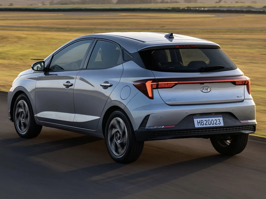 Hyundai HB20 supera Polo em vendas na 1ª quinzena de setembro e consolida vantagem entre automóveis