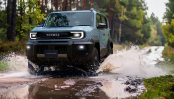 Toyota Bandeirante 2025? Land Cruiser FJ assume legado com proposta 4×4 acessível e retrô