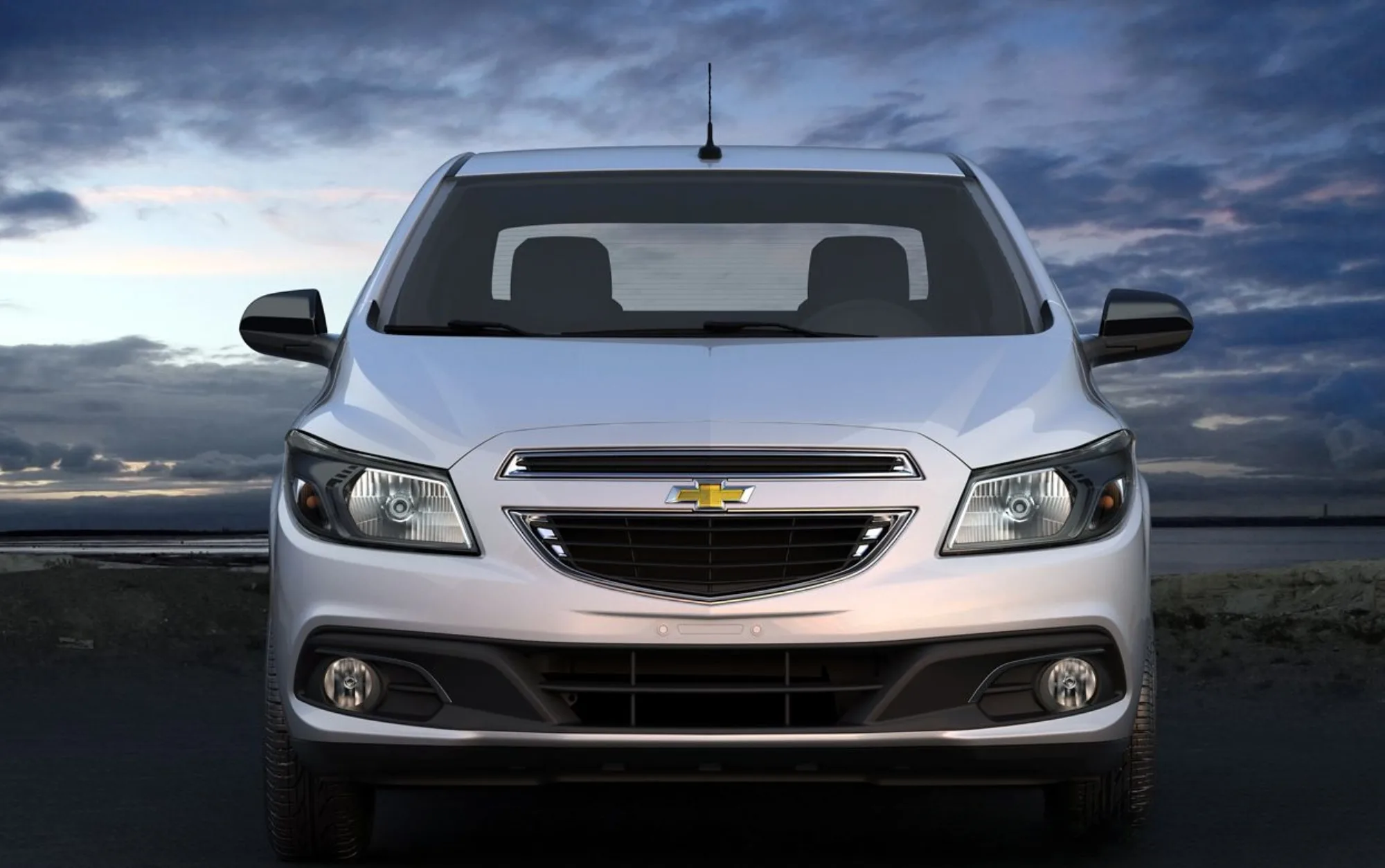 O Chevrolet Prisma Advantage 1.0 2015 surge como sedã compacto preparado para cidade e família, com espaço para cinco, versão manual cinco marchas e visual sóbrio.