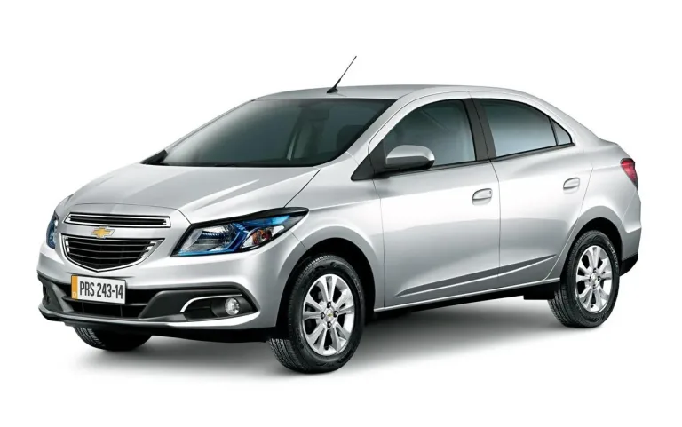 Chevrolet Prisma LTZ 1.4 2015 Manual: Preço, Ficha técnica, Consumo, Equipamentos e Fotos; porta-malas de 500 litros e conforto interno fazem dele opção prática no dia a dia