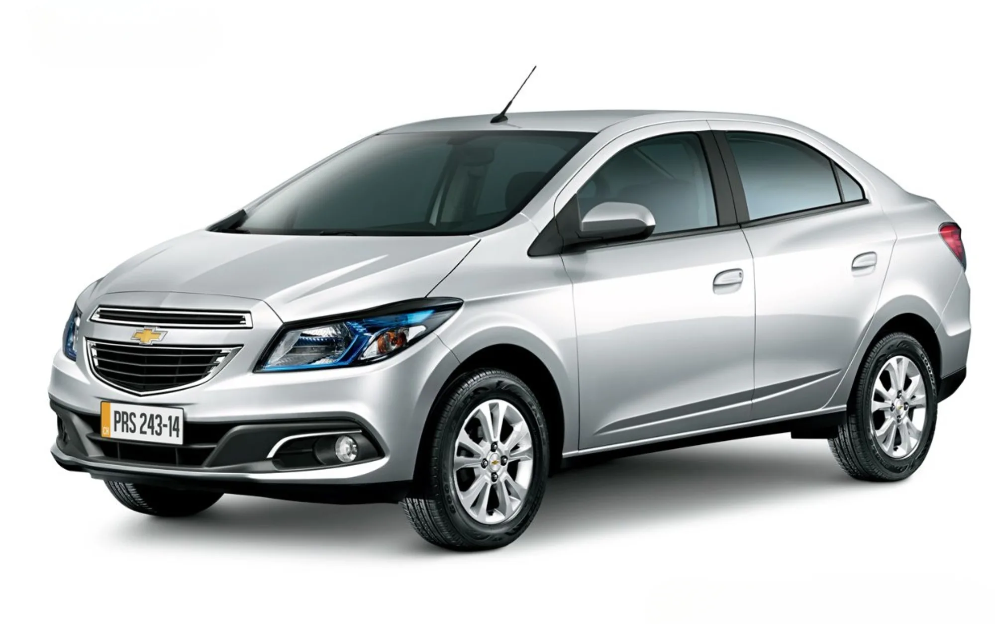 O Chevrolet Prisma LTZ 1.4 Manual 2015 é um sedã compacto voltado para quem busca conforto e economia em um carro versátil para o uso urbano e viagens curtas.
