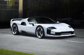 Ferrari SC40, inspirada pela F40, é o tipo de carro que parece ter sido esculpido em um sonho