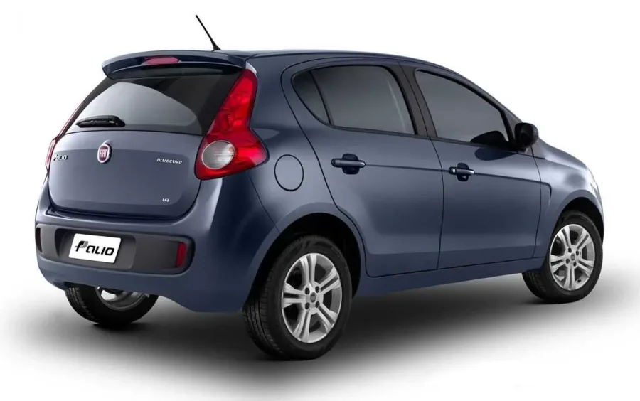 Fiat Palio Attractive 1.4 2014 vale a compra? Hatch usado entrega 85 cv e consumo de 13,5 km/l