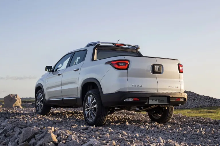 Fiat Toro Volcano 2.0 4×4 2016: Ficha técnica e preço; conforto e tecnologia que impressionam até em estradas de terra