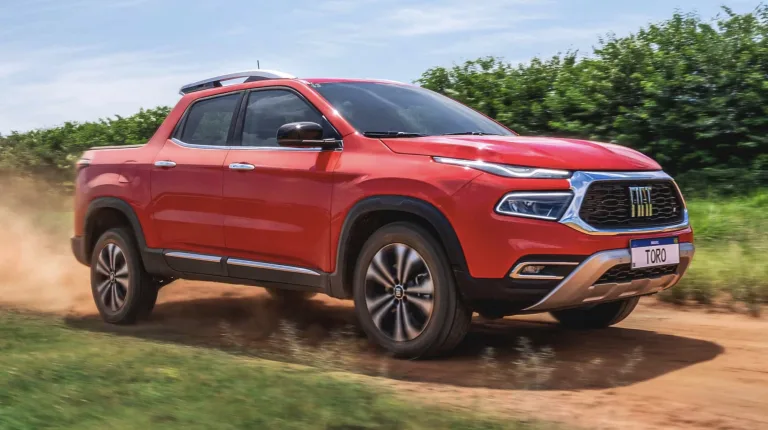 Fiat Toro Volcano 2.2 4×4 2025: Preço, Ficha técnica, Consumo, Equipamentos e Fotos; picape diesel entrega força e conforto com boa autonomia e tração integral