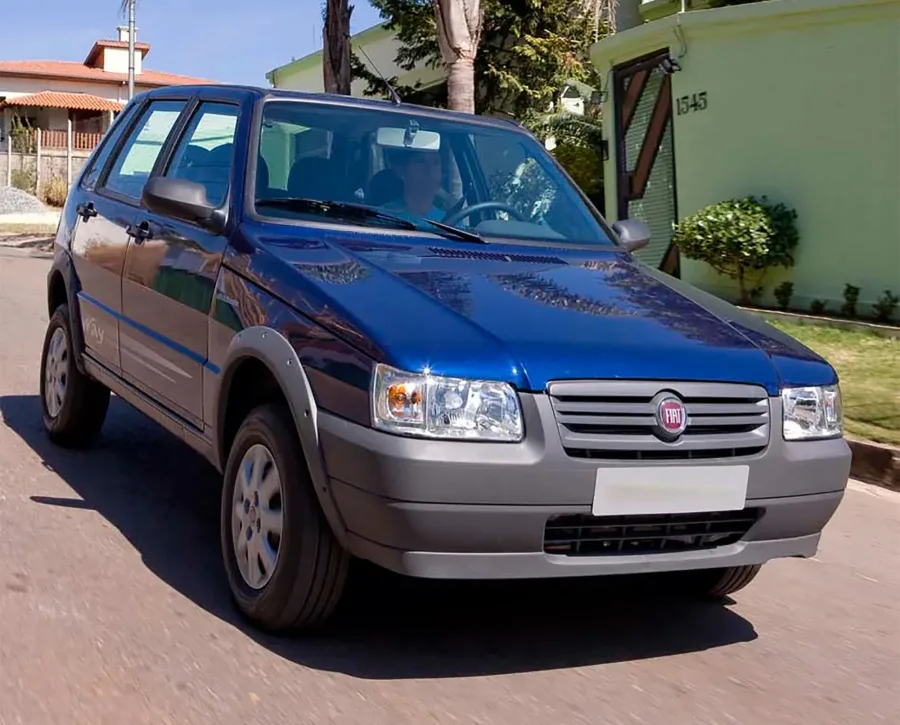 A proposta “Way Economy” adicionou visual aventureiro e ajustes que tornaram o carro mais econômico, com suspensão elevada e molduras plásticas nas rodas.