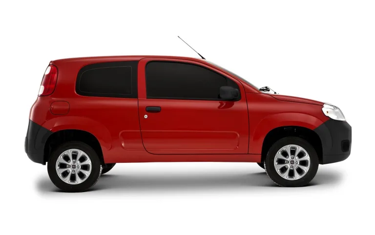 Fiat Uno Vivace 1.0 2012 2 portas: Preço, Ficha técnica, Consumo, Equipamentos e Fotos; compacto é ideal para uso urbano e tem baixo custo de manutenção